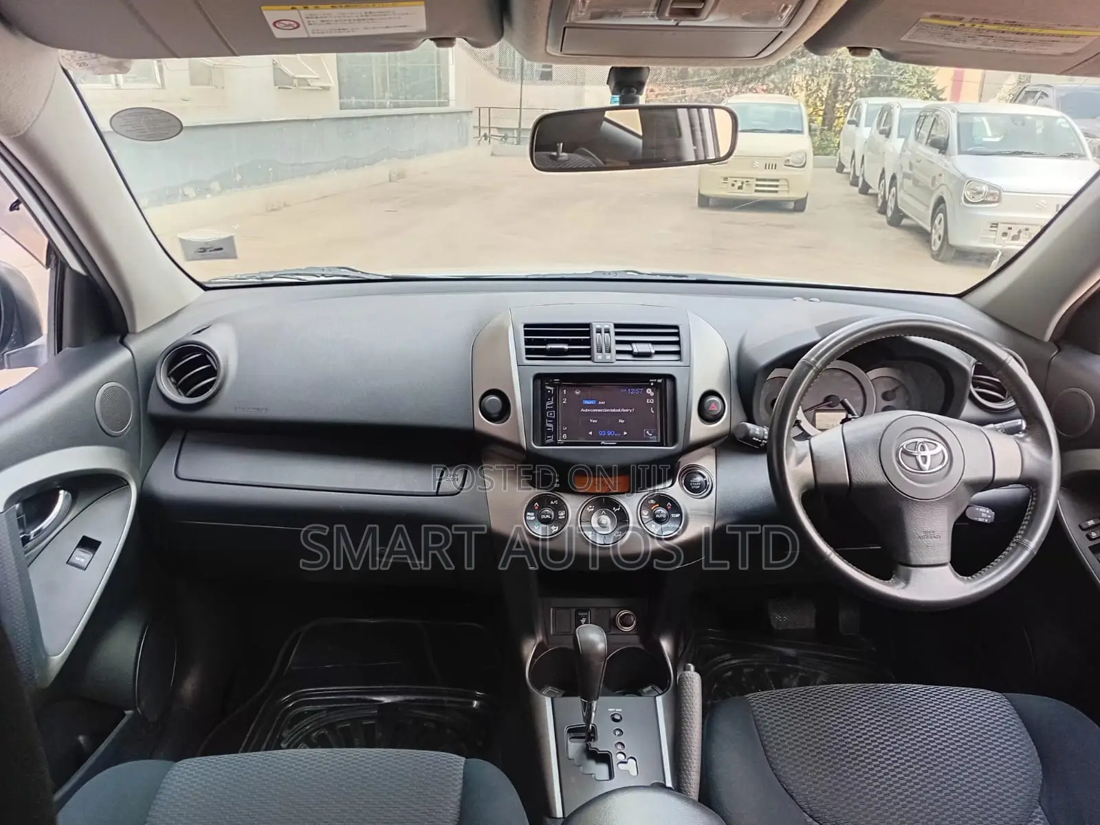 Toyota RAV4 2009 Off white