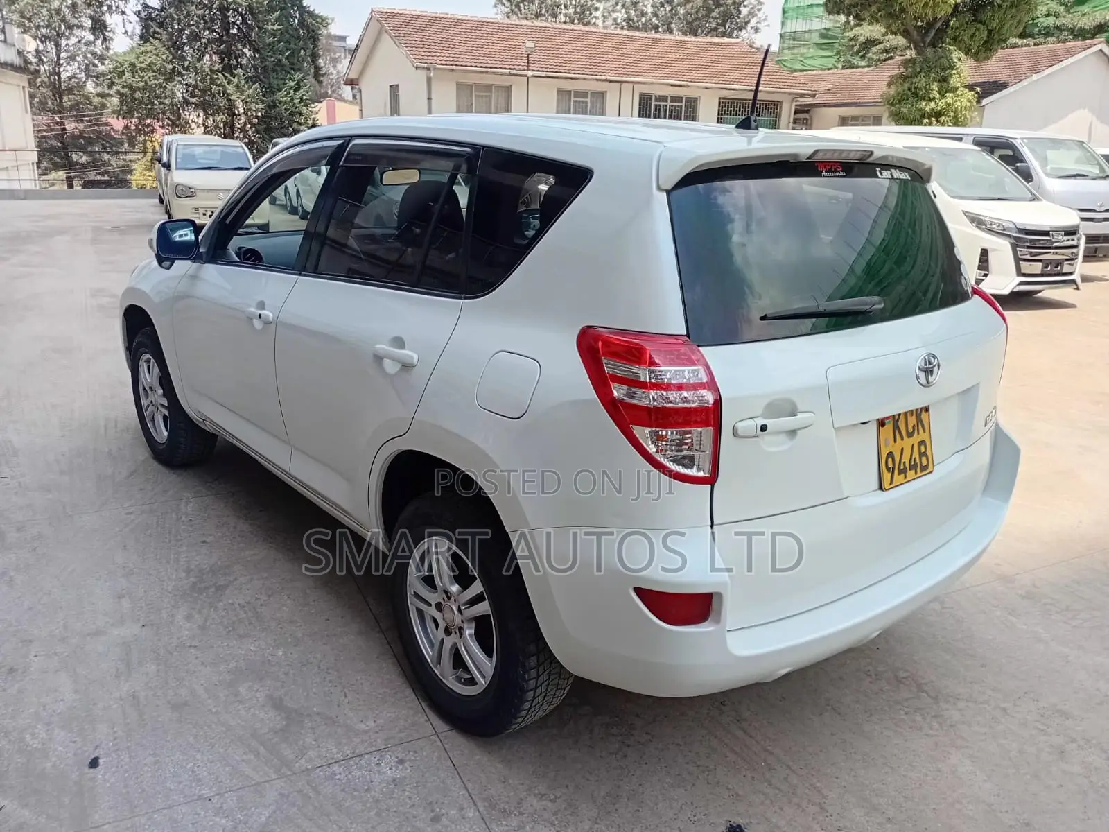 Toyota RAV4 2009 Off white