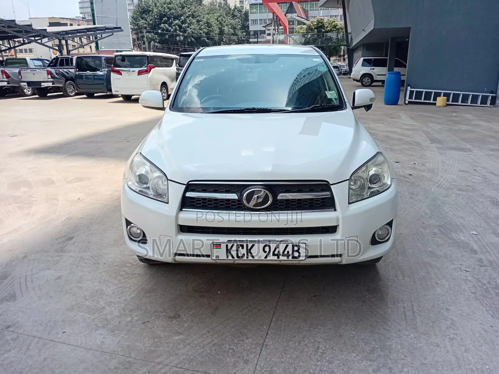 Toyota RAV4 2009 Off white