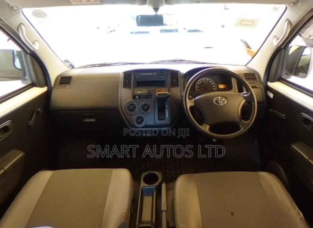 Toyota TownAce 2020 White