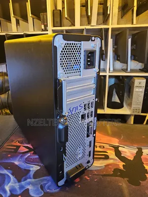 Desktop Computer Dell Optiplex 7000 MT 8GB Intel Core i5 SSD 256GB