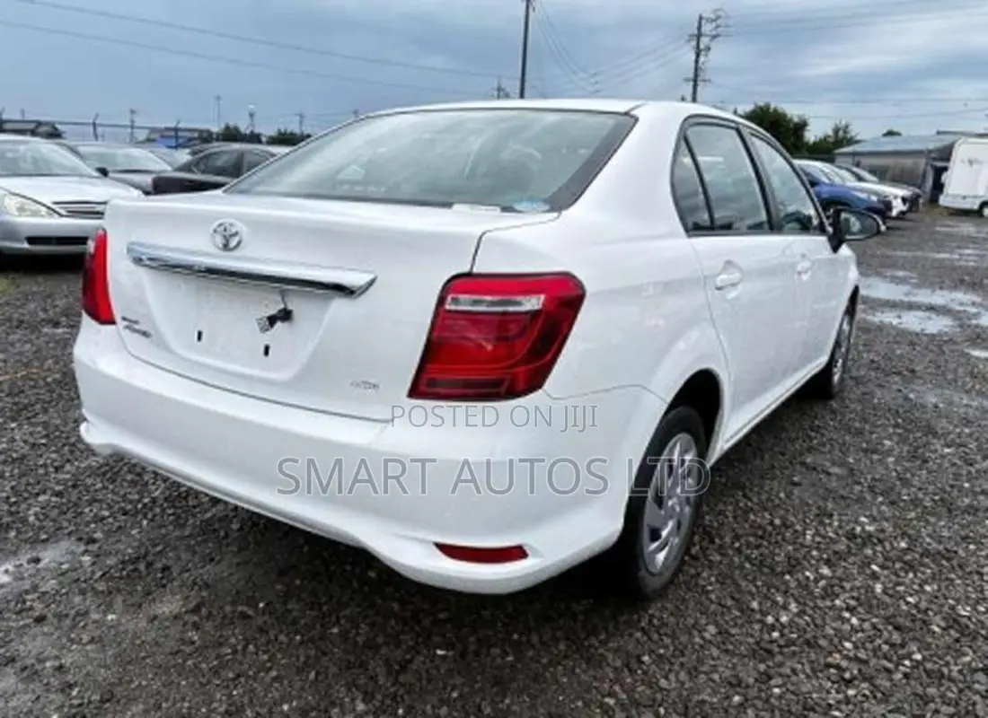 Toyota Axio 2020 Off white