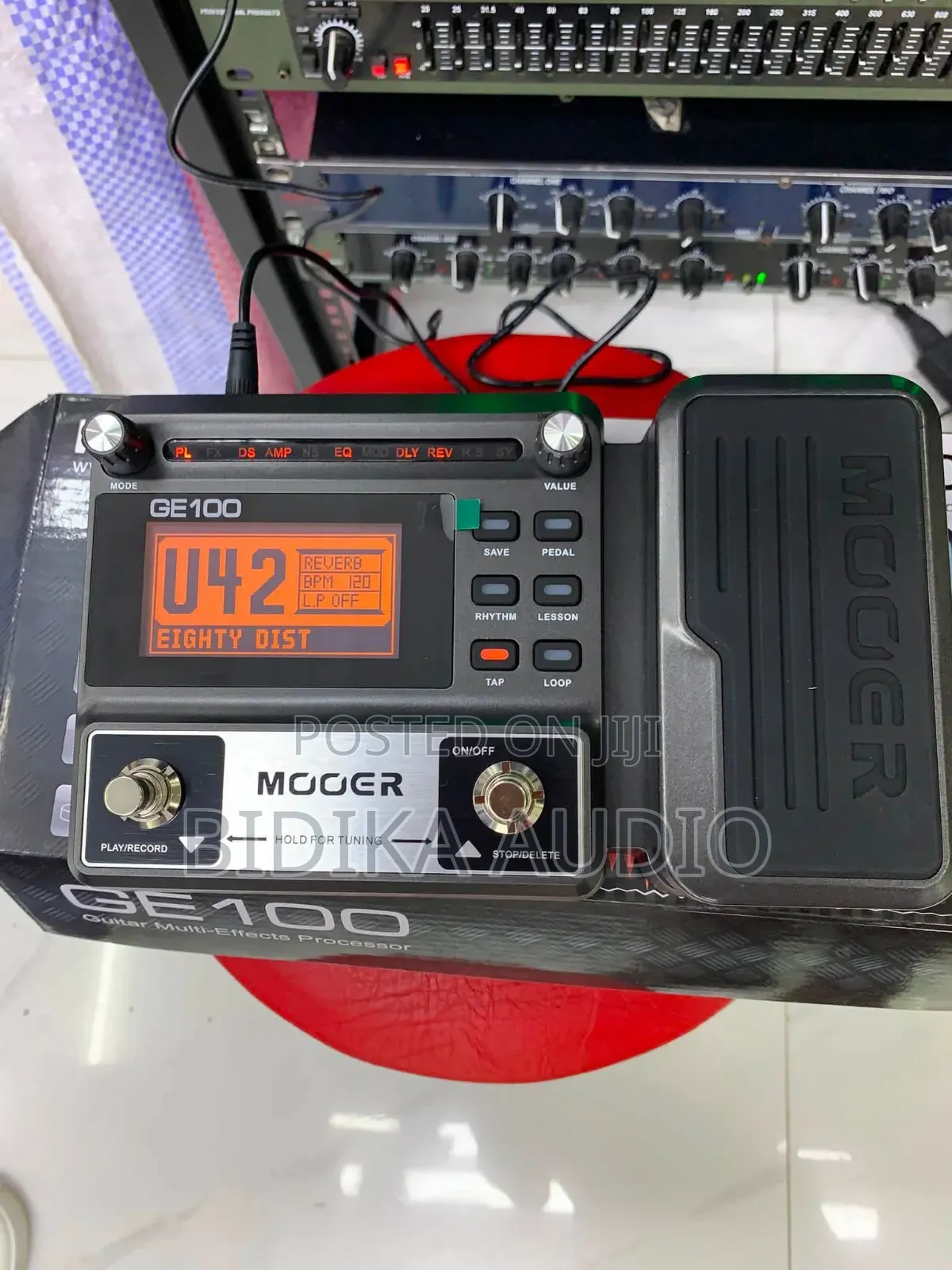 Mooer GE100 Guitar Multi-Effects Processor