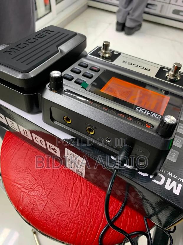 Mooer GE100 Guitar Multi-Effects Processor - thumbnail 3