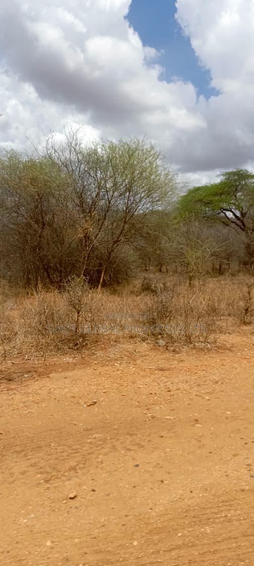0ver 100 Acres Is Available for Lease in Makueni County in Kambu
