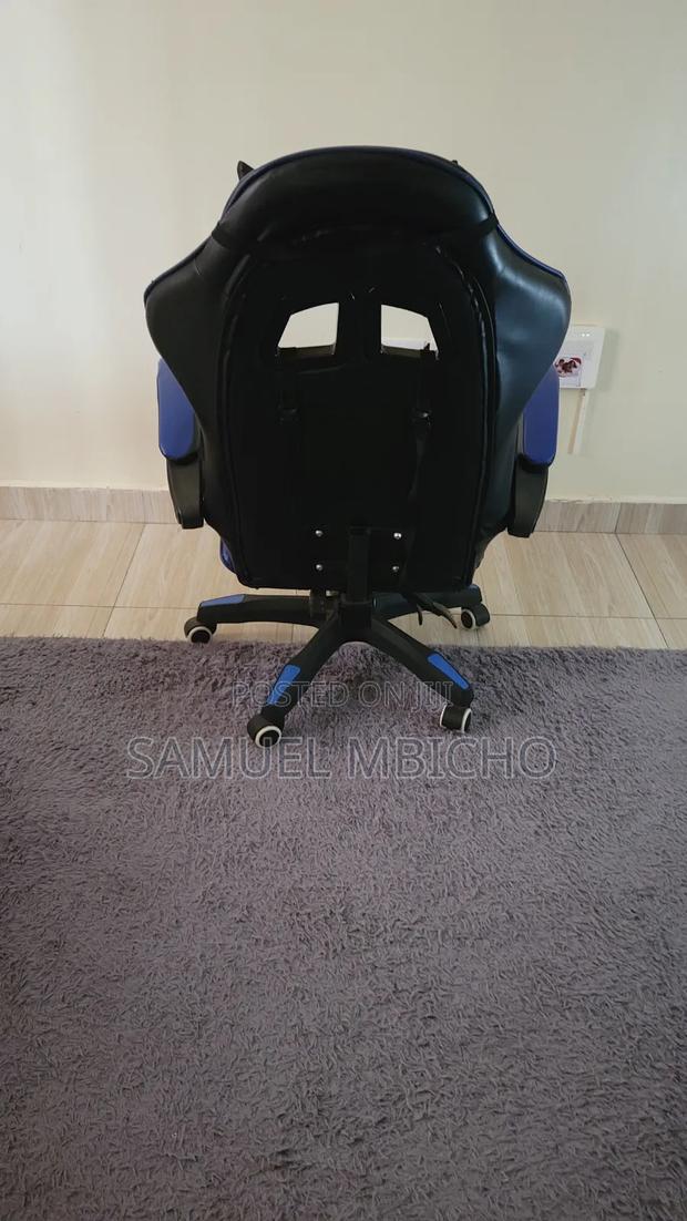 Playstation Chair - thumbnail 2