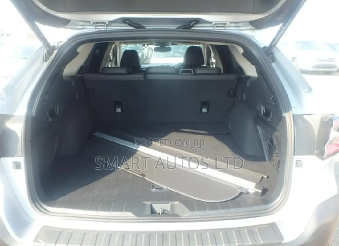 Subaru Outback 2022 Silver