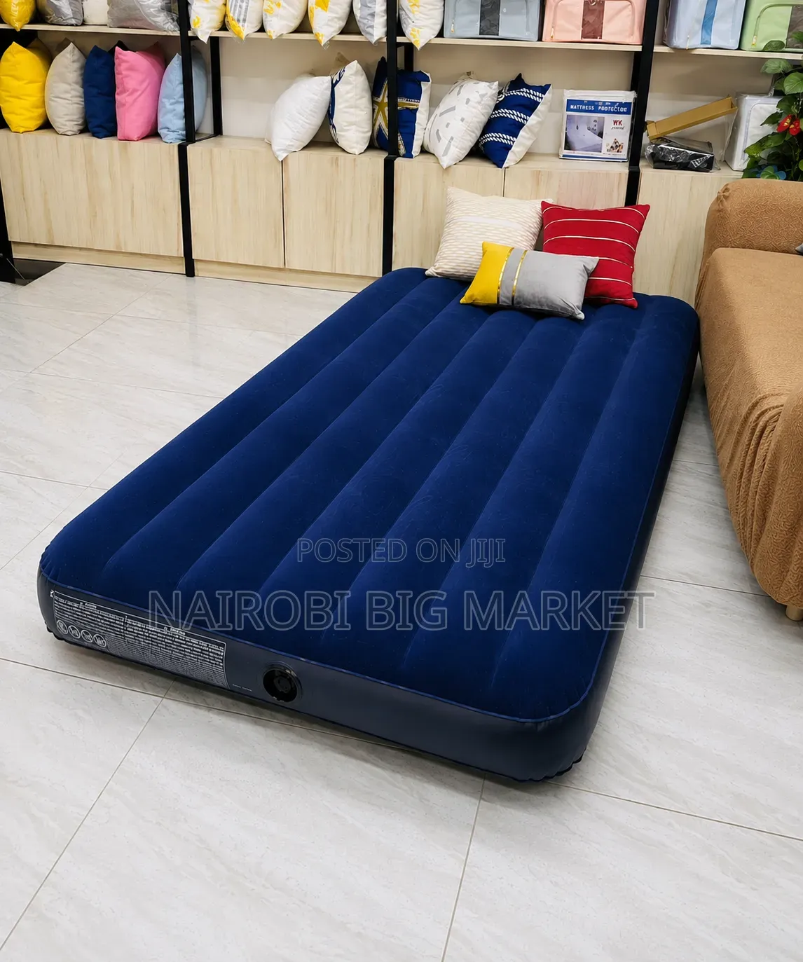 INFLATABLE MATTRESS With Free ELECTRIC Pump 5 by 6