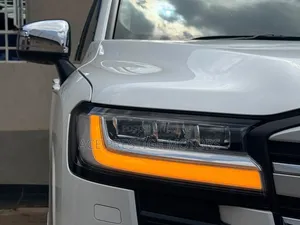 Toyota Land Cruiser 2023 White