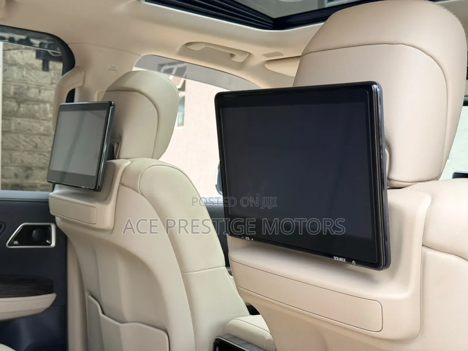 Toyota Land Cruiser 2023 White