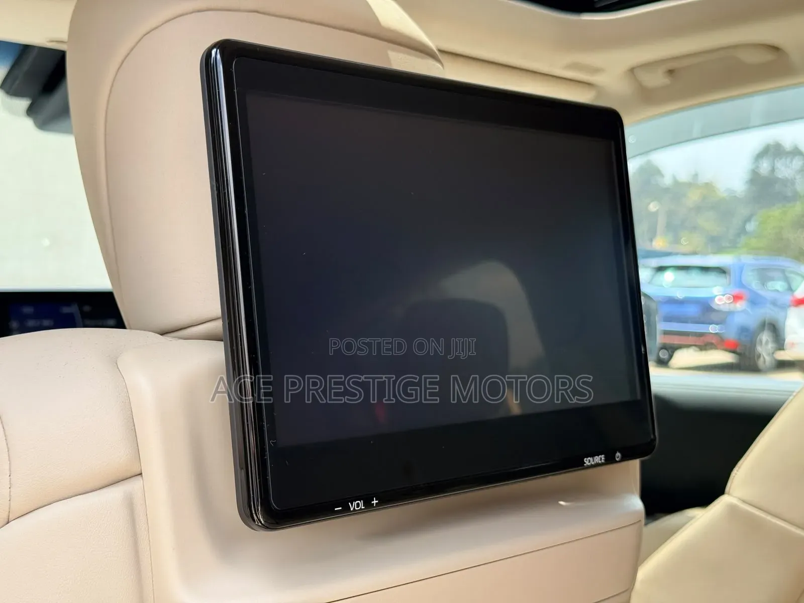 Toyota Land Cruiser 2023 White