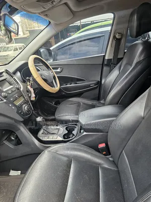Hyundai Santa Fe 2014 Gray