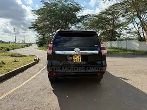 Toyota Land Cruiser Prado 2014 Black