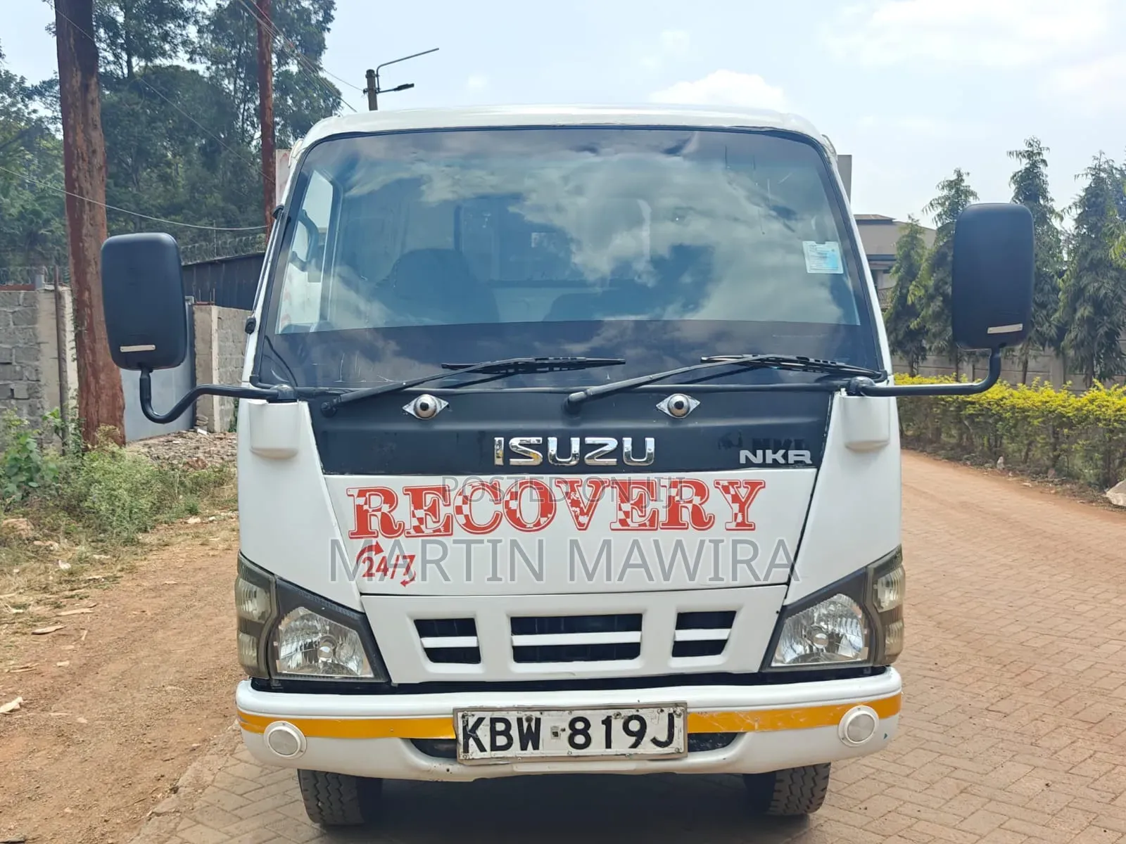 Isuzu NLR Recovery Lorry 2014 White 