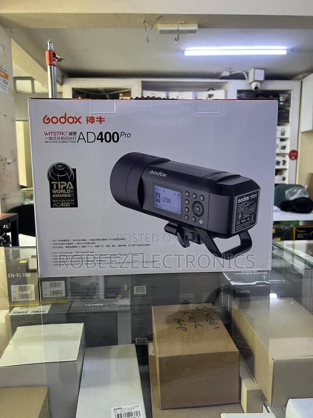 Godox AD400Pro Witstro TTL Battery Powered Outdoor Flash