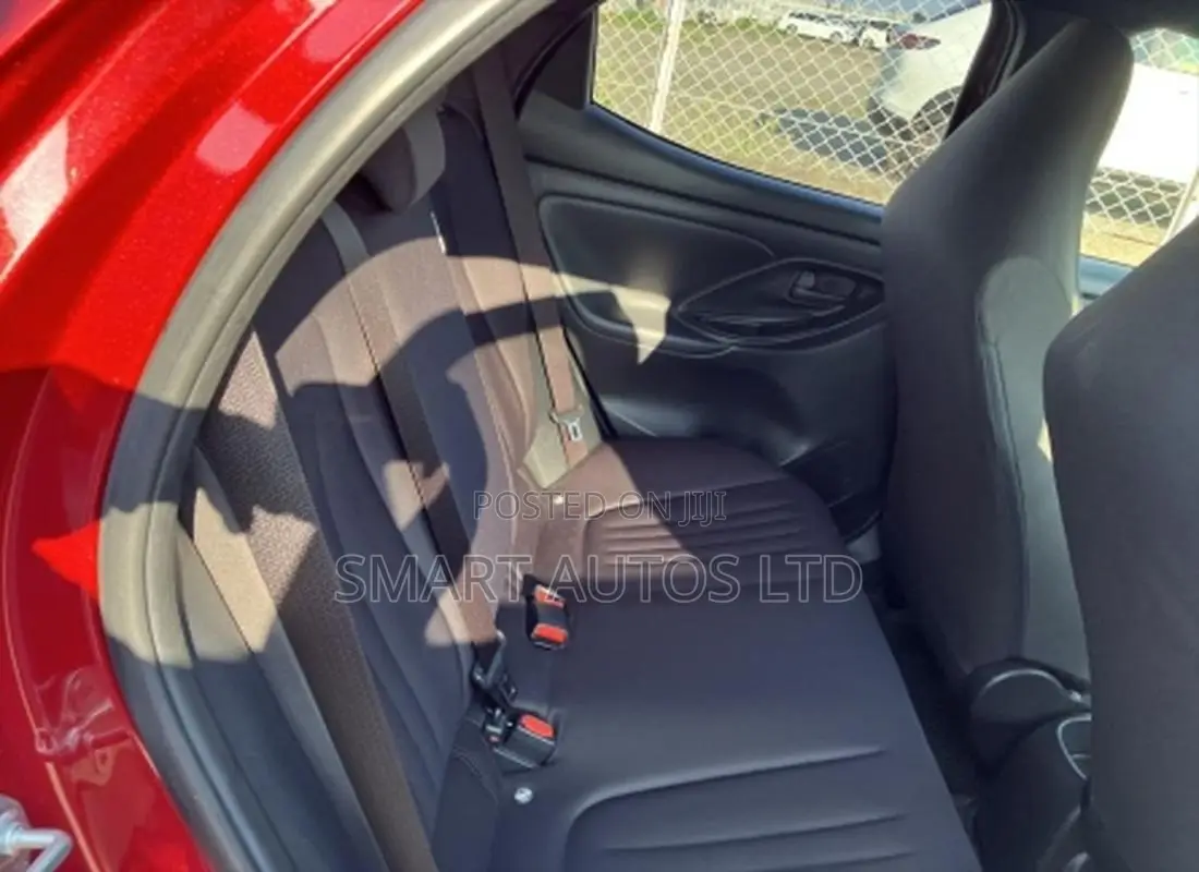 Toyota Yaris 2020 Red