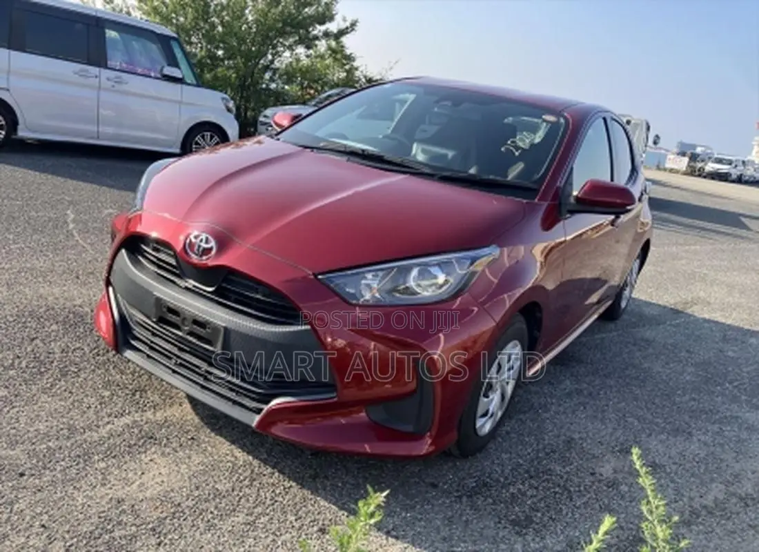 Toyota Yaris 2020 Red
