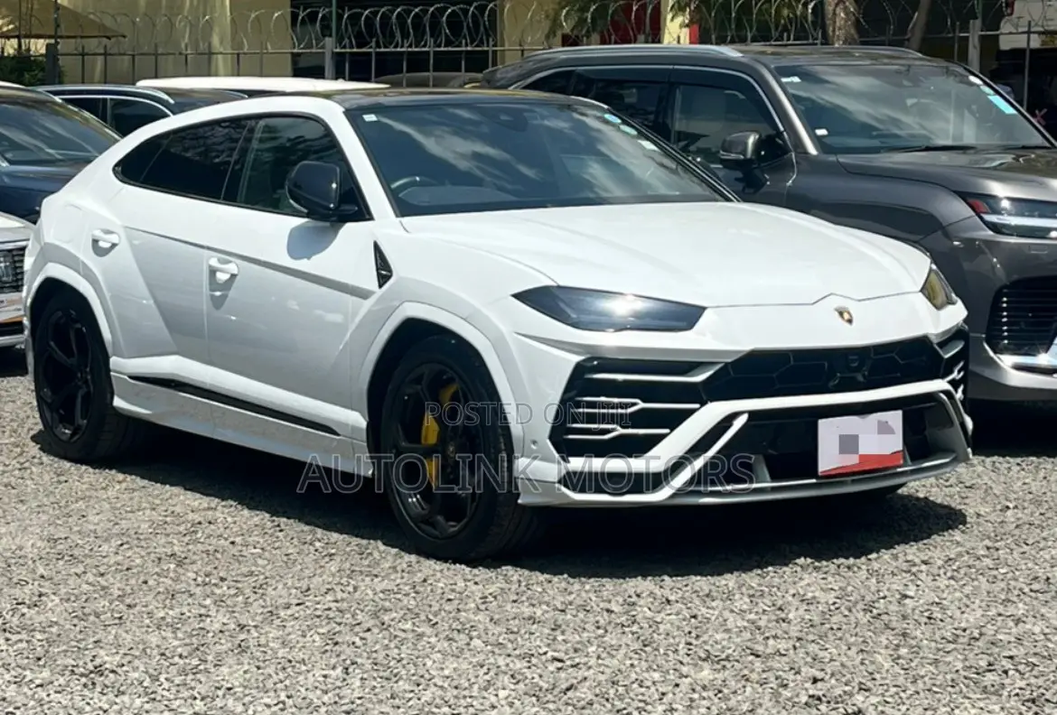 Lamborghini Urus Base 4dr AWD 2020 White