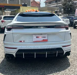 Lamborghini Urus Base 4dr AWD 2020 White