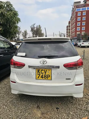 Toyota Wish 2012 White