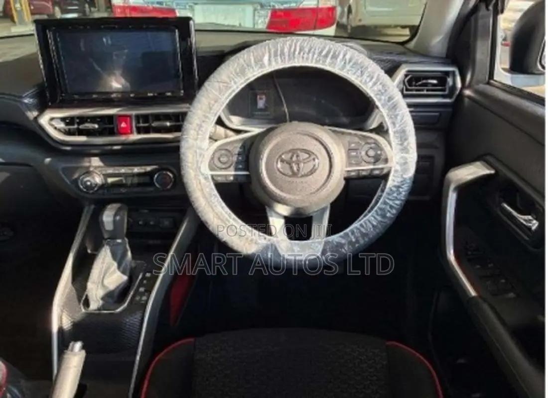 Toyota Raize 2020 Matt Black