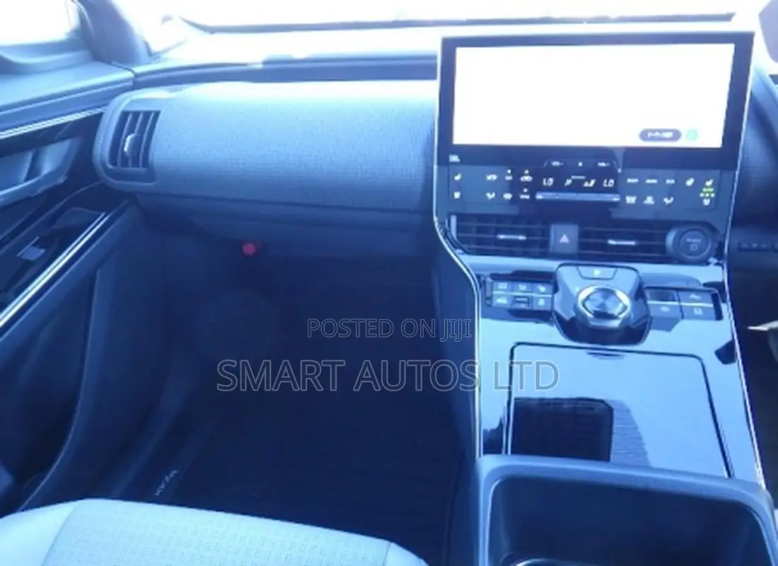 Toyota bZ4X 2023 Gray