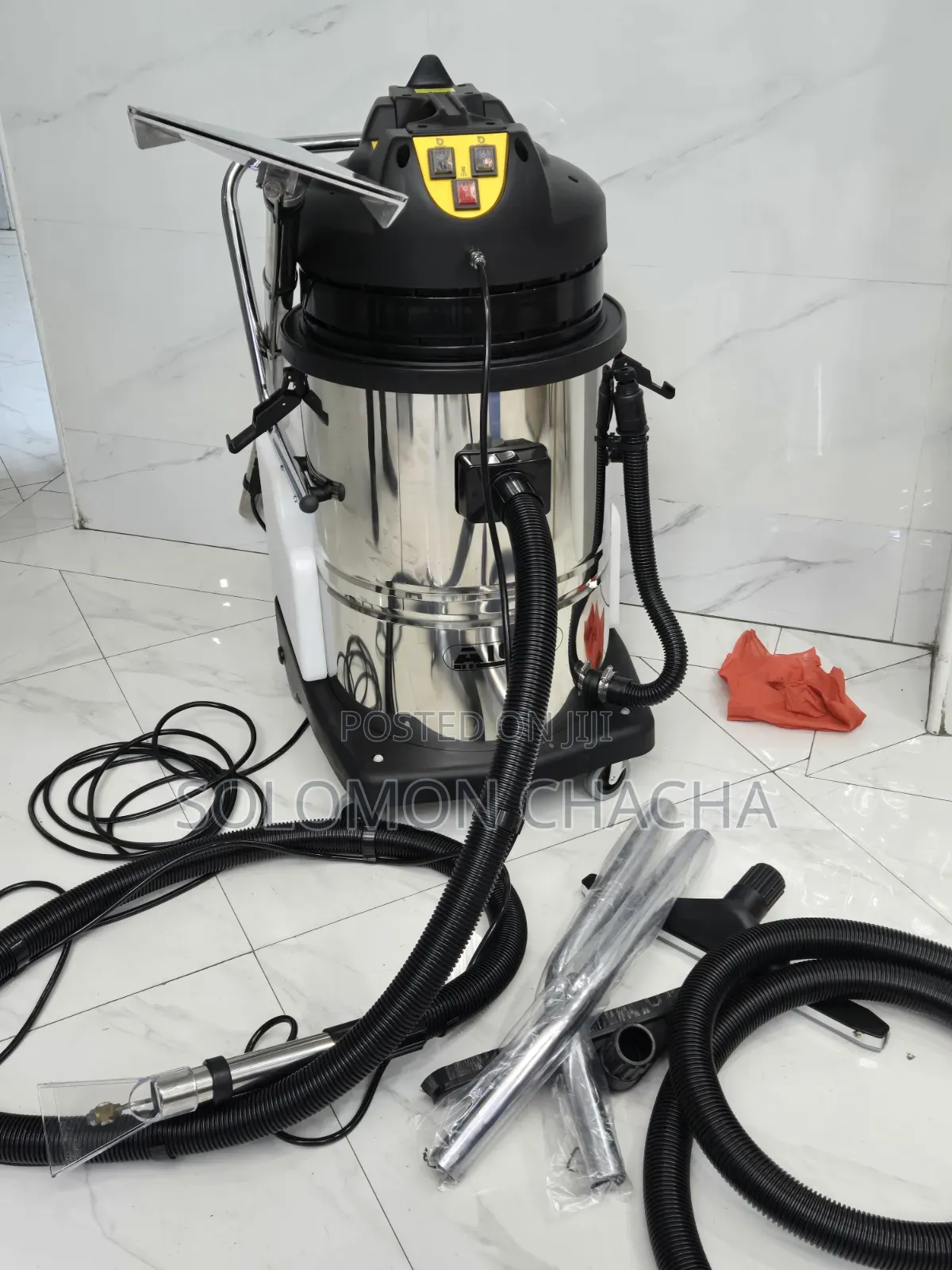 Aico 60L Vacuum Carpet Cleaner 2110w Available