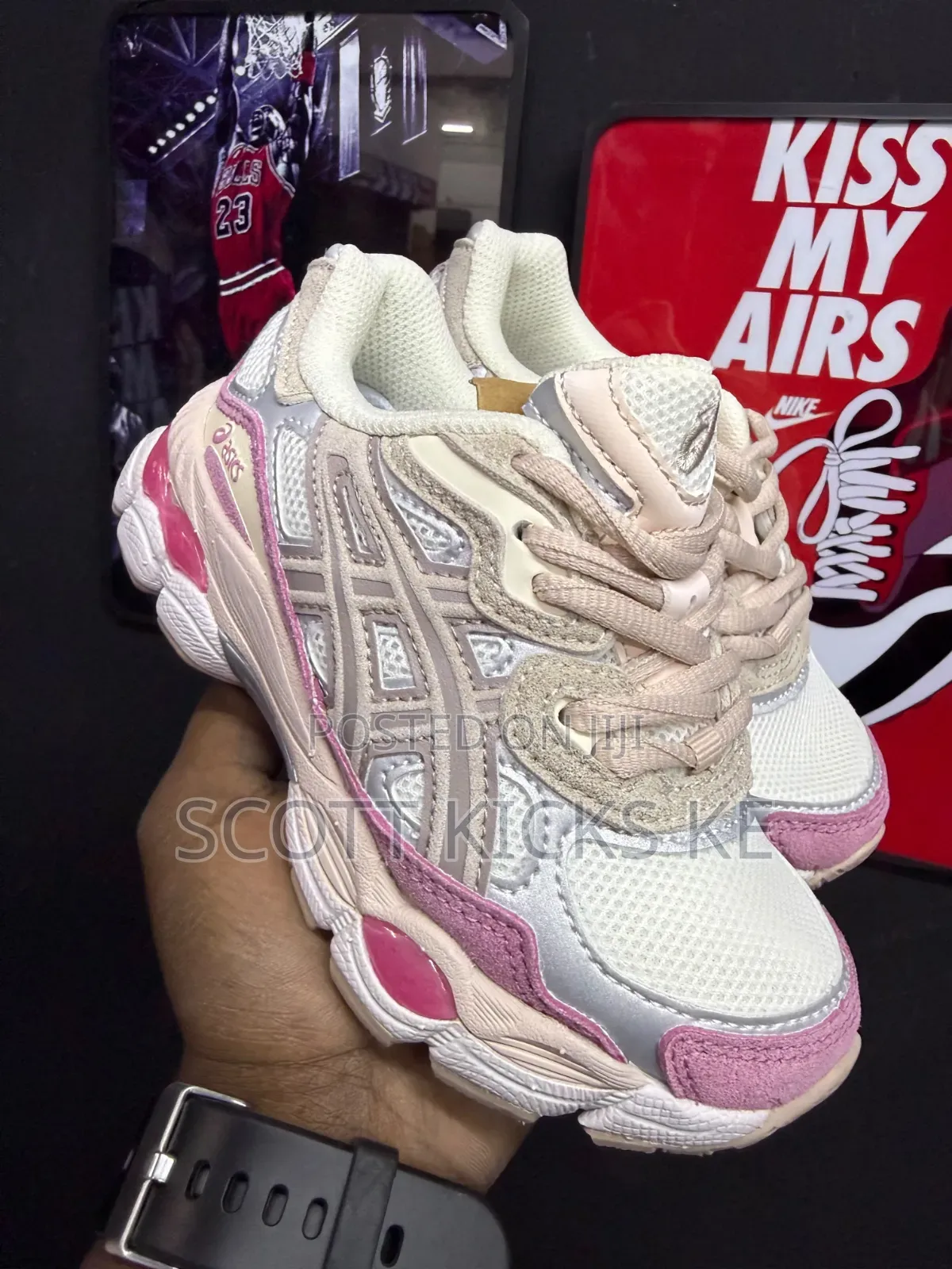 Asics-Gel Kids Sneakers Sizes 26 to 35