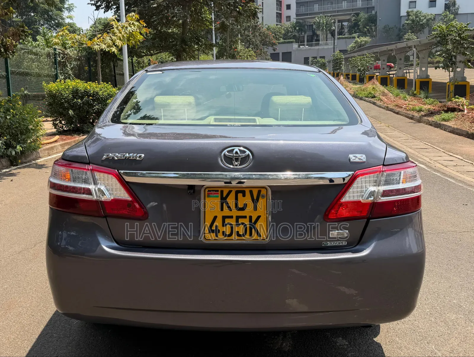 Toyota Premio 2014 Gray