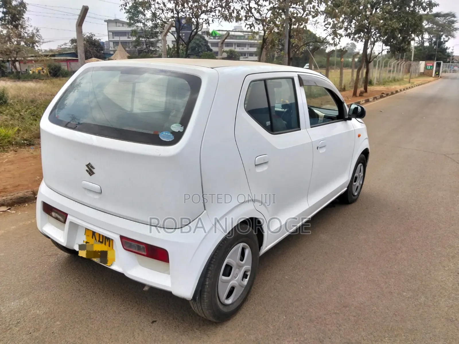 Suzuki Alto 2017 White