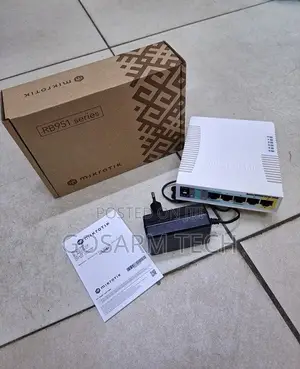 MikroTik RB951Ui-2HnD Wireless Router Board
