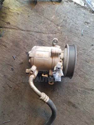 Suzuki Alto Ro6a AC Compresser