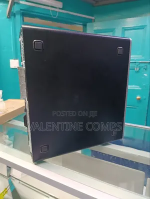 Desktop Computer HP 4GB Intel Core i5 SSD 256GB