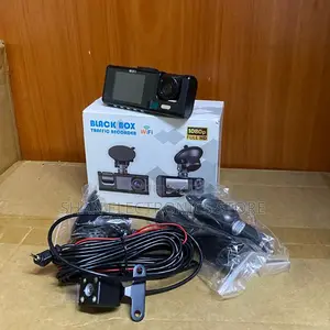 C309 3-Channel WiFi Car Video Recorder Dashcam Split Screen Display