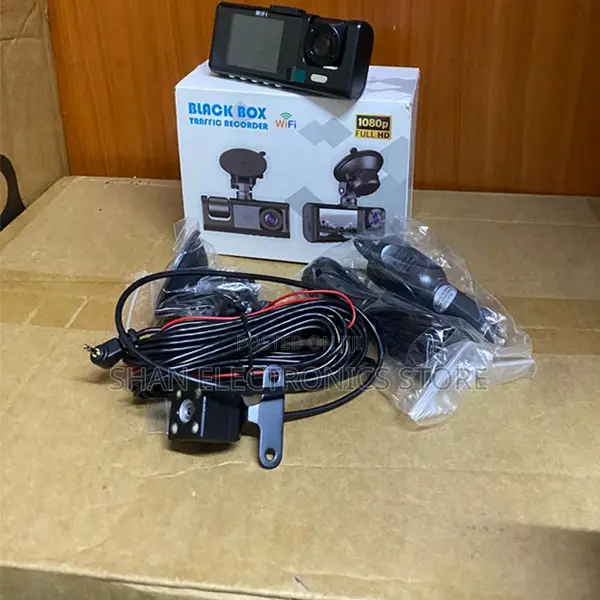 C309 3-Channel WiFi Car Video Recorder Dashcam Split Screen Display