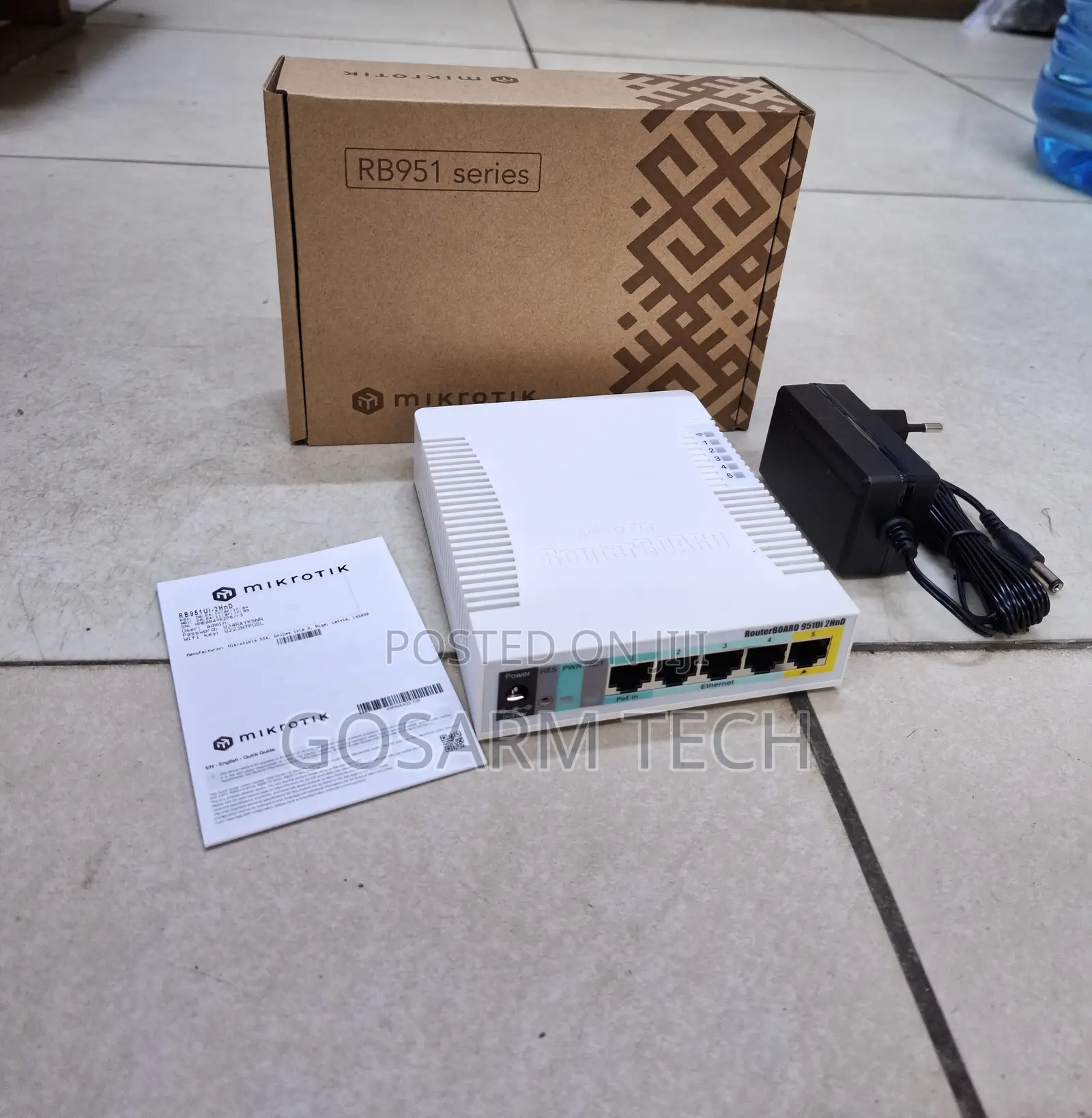 MikroTik RB951Ui-2HnD High-Performance Wireless Router