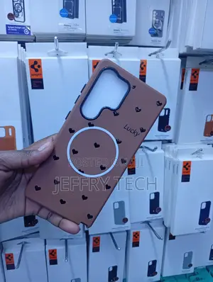 Samsung Galaxy A55 Lucky Magnetic Case a Solid Light Brown Matte