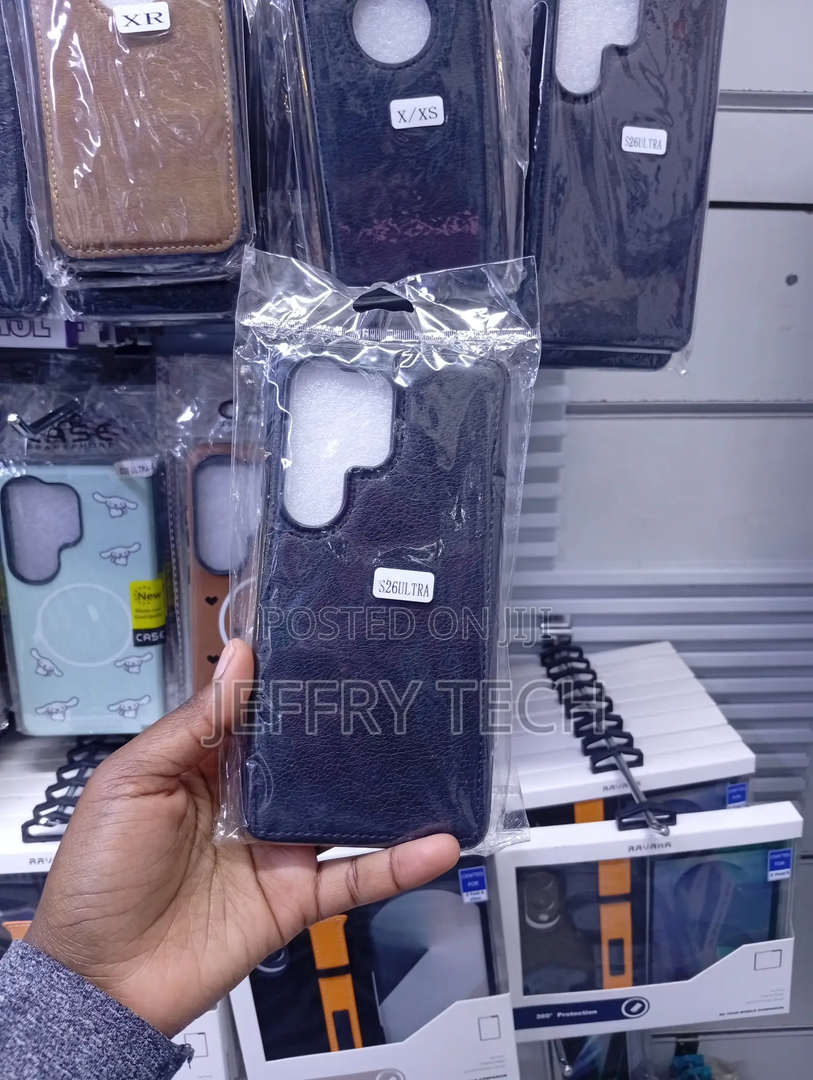 A Dark Blue Leather Phone Case for the Samsung Galaxy S26 Ultra.