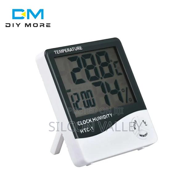 Hygrometer and Temperature With Clock Htc1