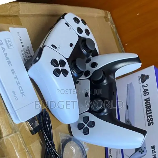 M15 Classic Games Console Stick With 2 Wireless Controllers