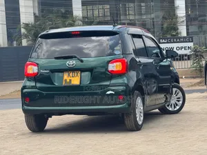 Toyota Passo 2019 Green