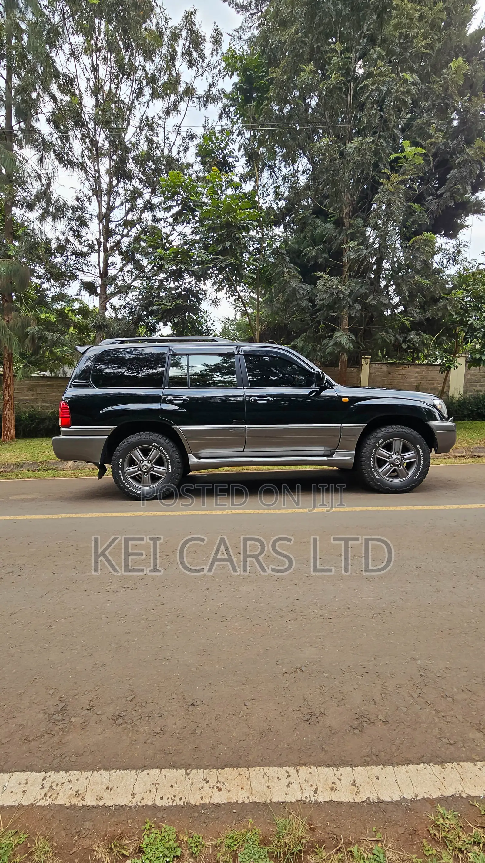 Toyota Land Cruiser 100 4.7 Executive 2006 Black