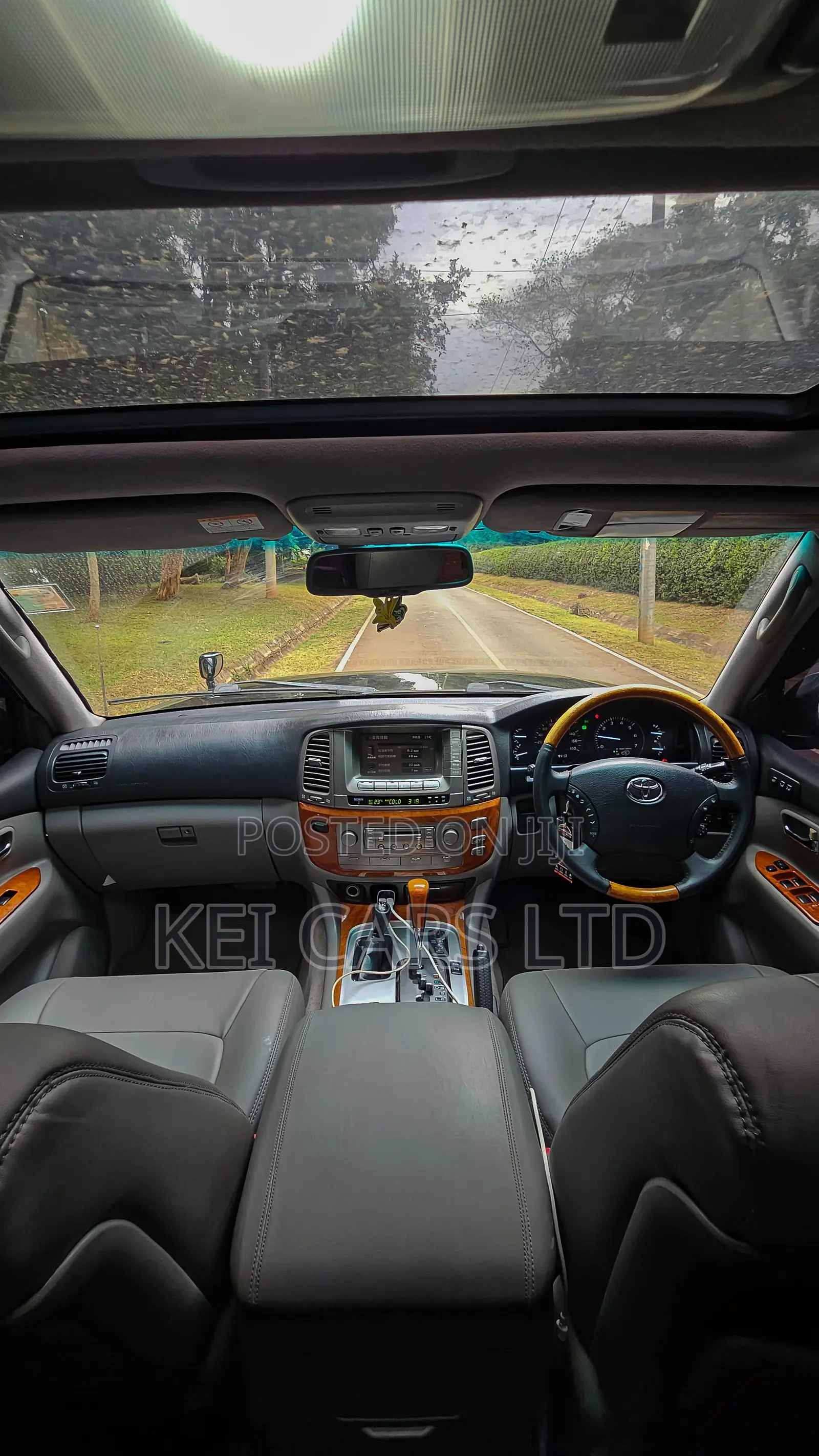 Toyota Land Cruiser 100 4.7 Executive 2006 Black