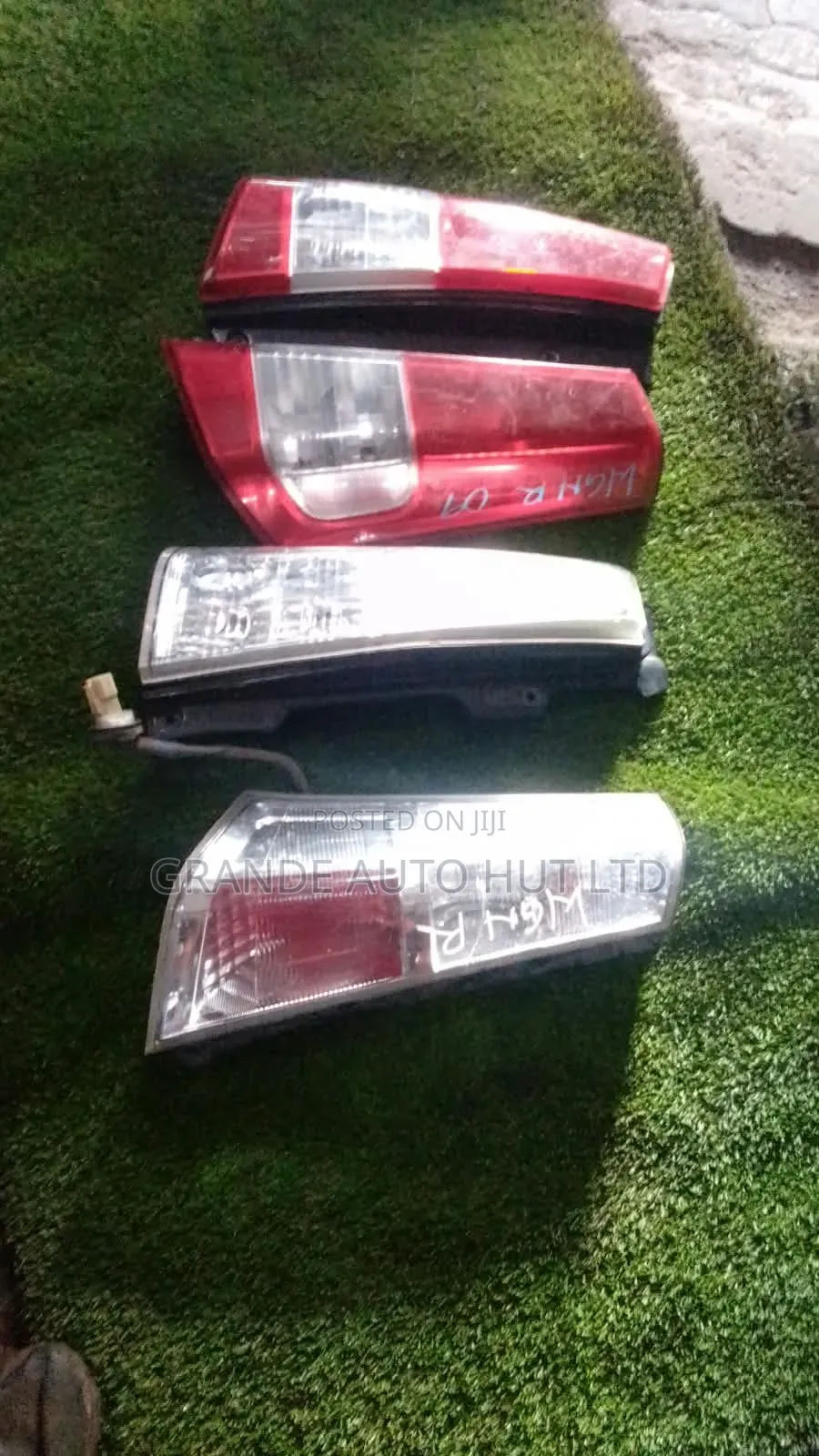 Suzuki Wagon R Taillights