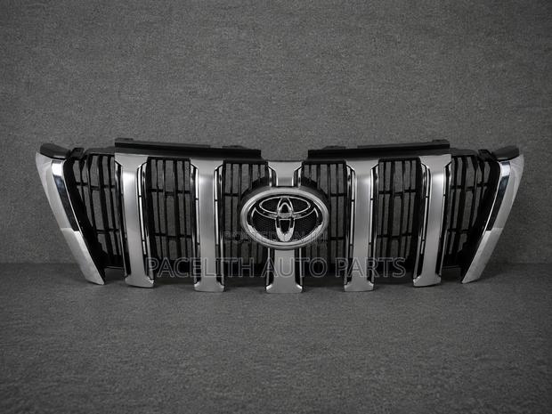 Front Grille Toyota Prado 150 2014 - 2017 Chrome Silver