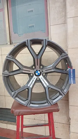 Size 21" BMW X3. X5, X6