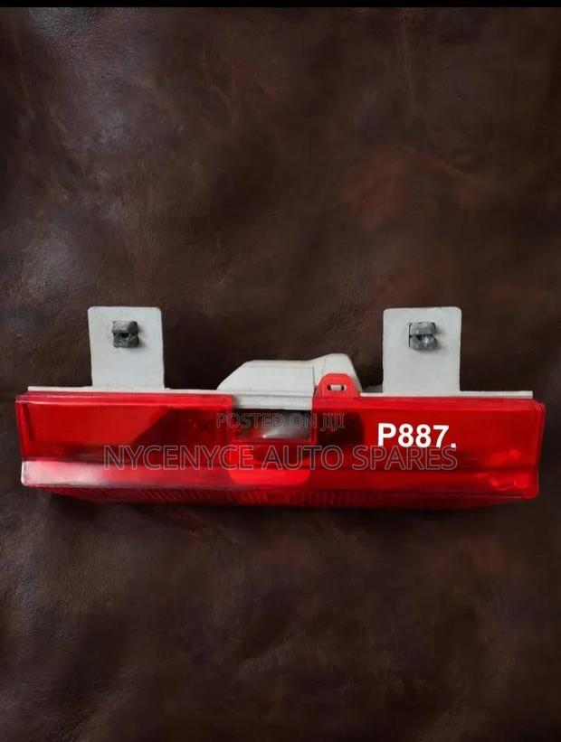 Brake Lights Reflector for Probox/Succeed - thumbnail 2