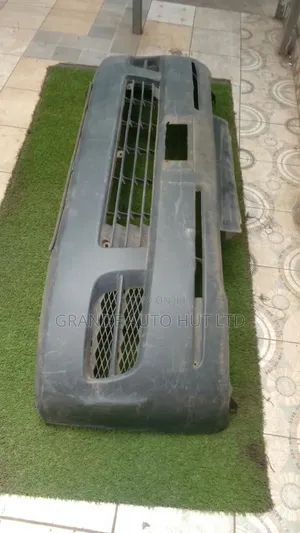 Toyota Hiace 7l Bumper Front