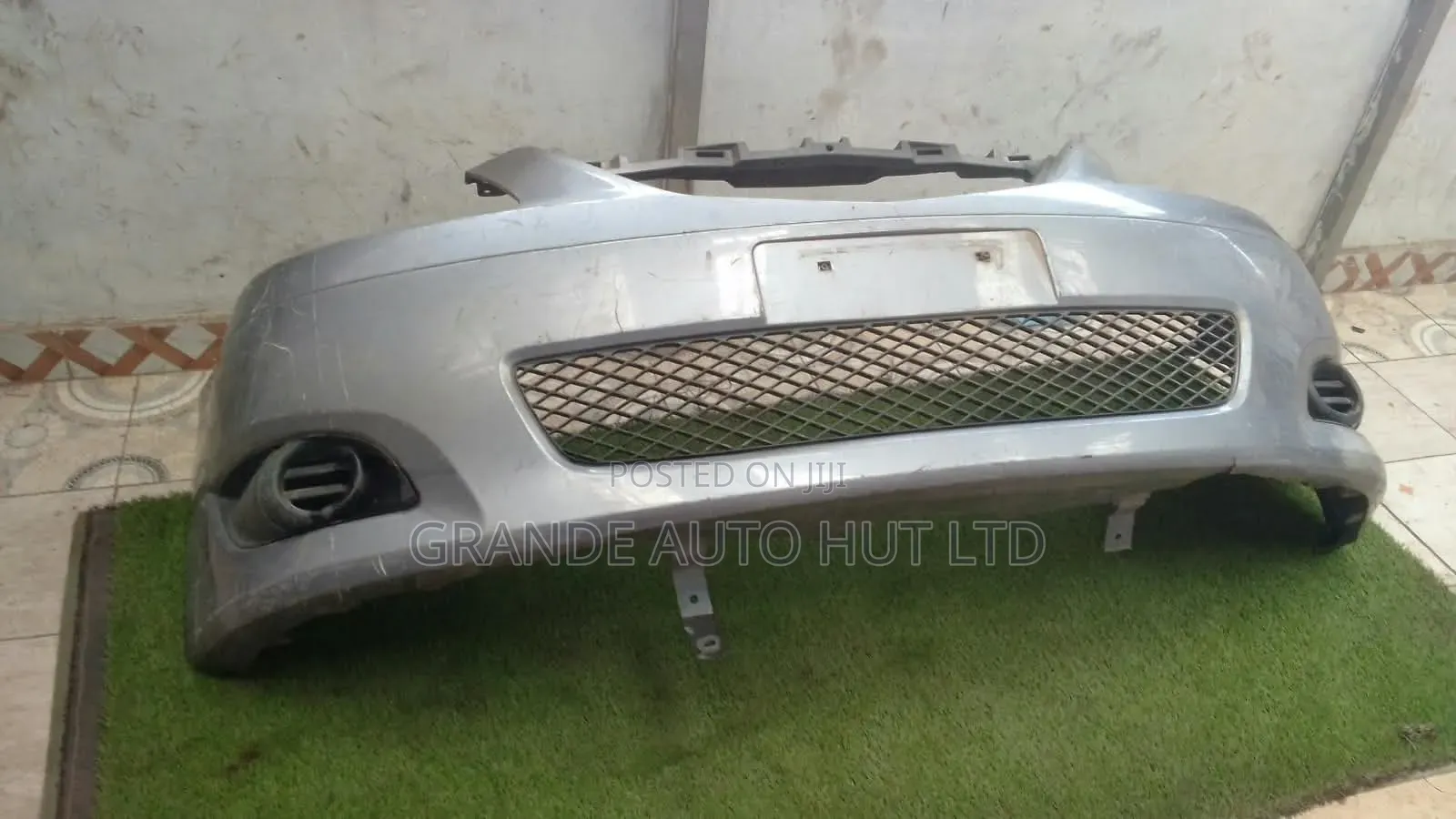 Mazda MPV Bumper Front