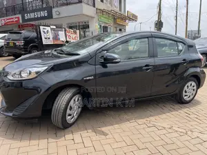 Toyota Aqua 2019 Black
